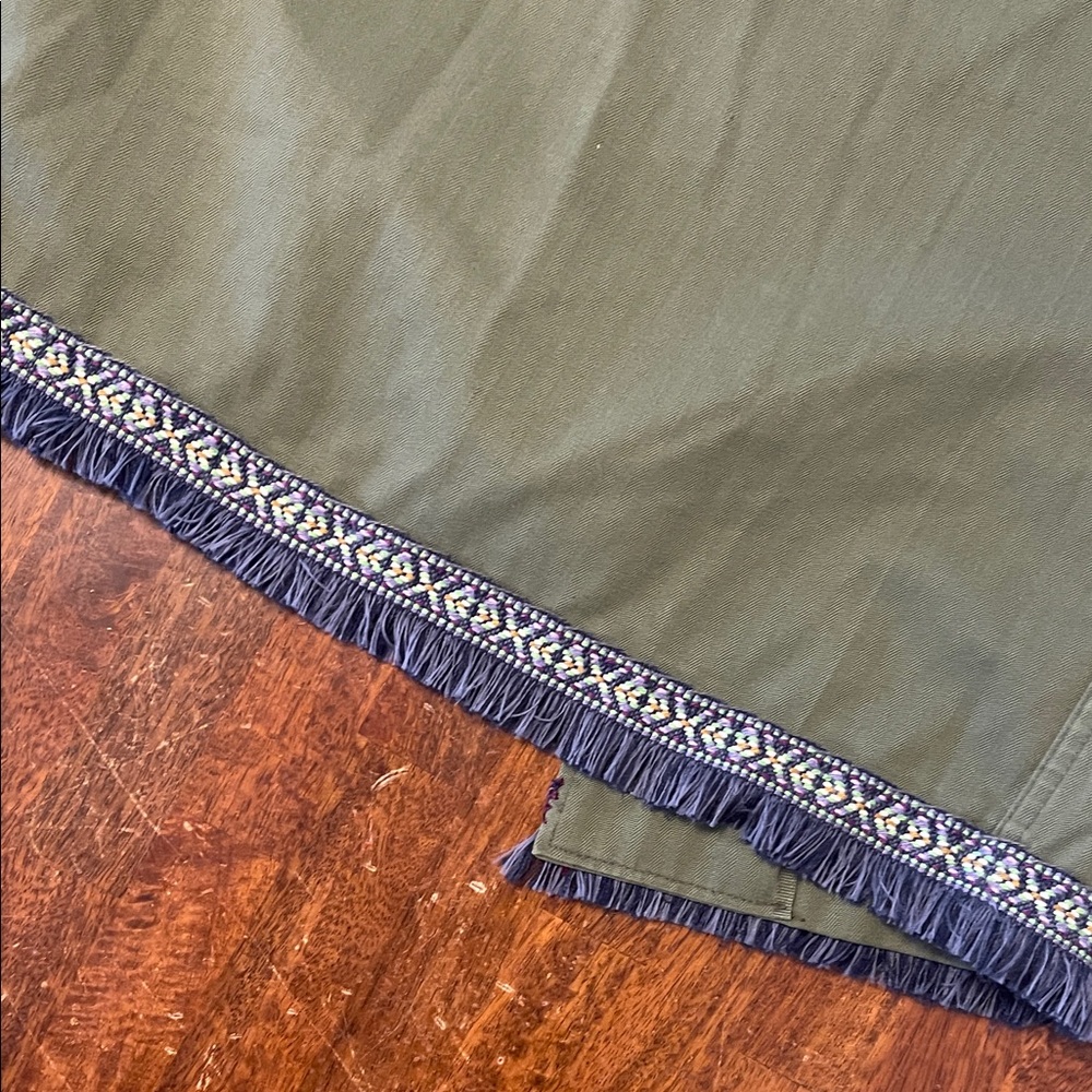 *handstitched* Olive Green Military Style Jacket with hand-embroidered trim - Picture 3 of 6
